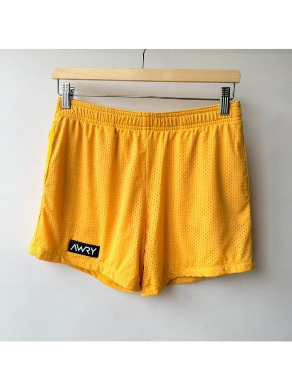 AWRY Varsity Mesh Athletic Running Training Shorts Yellow Men's Size M A164